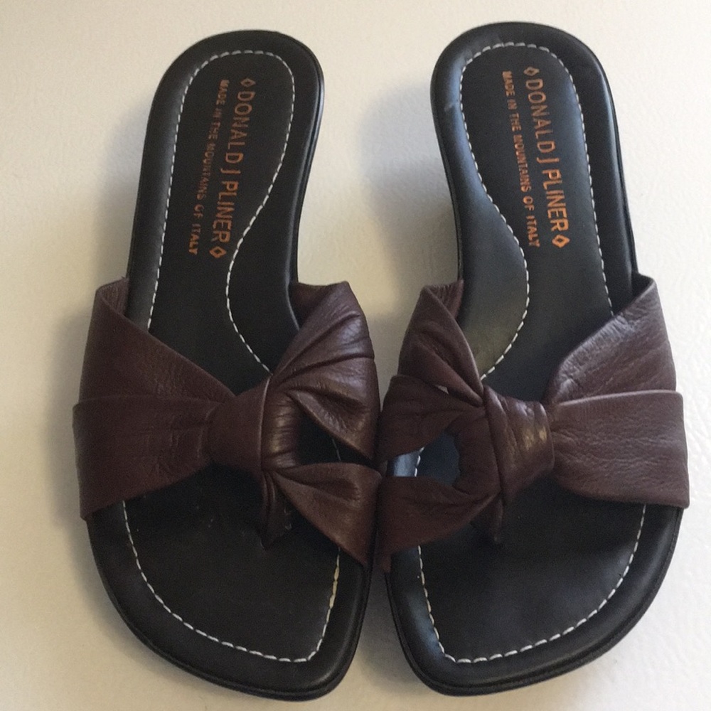 Donald J Pliner Leather Sandals SZ 6